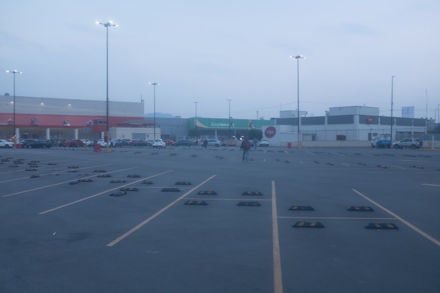 The Importance of a Well-Maintained Parking Lot in Creating a Positive Retail Experience